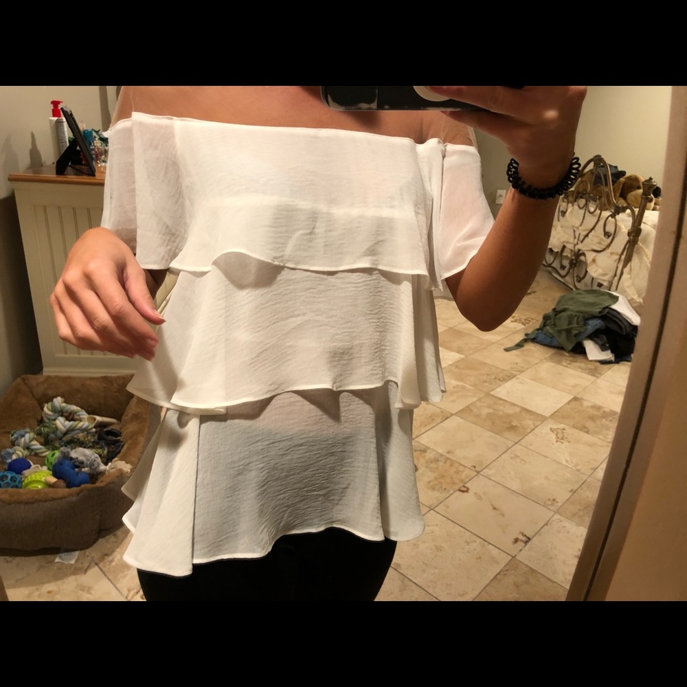 Atina Cristina Short Sleeve Blouse - Picture 3 of 4